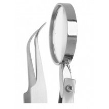 Kullancs csipesz nagyítóval